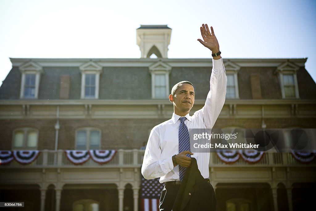 Barack Obama Campaigns In Reno