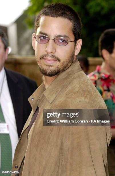 American Illusionist David Blaine arrives at the Serpentine Gallery Summer Party in central London. Blaine is to perform impromptu magic at the...