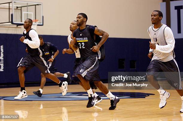 Basketball Field Rundown 168 Run Down Basketball Court Stock Photos, High-Res Pictures, and ...