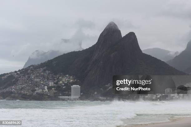 Waves up to 4 meters in Rio de Janeiro, Brazil on 11th August, 2017. The Brazilian Navy warned about the possibility of waves up to 4 meters high on...