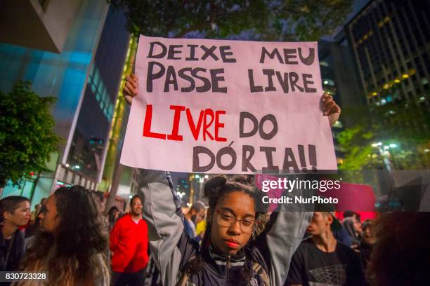 Students protest against the restriction imposed by the City of São Paulo in the use of the Free Student Pass benefit The act was convened by the...