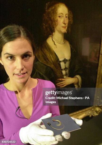 Keay 21 Devereux Tower Stock Photos, High-Res Pictures, and Images - Getty ...