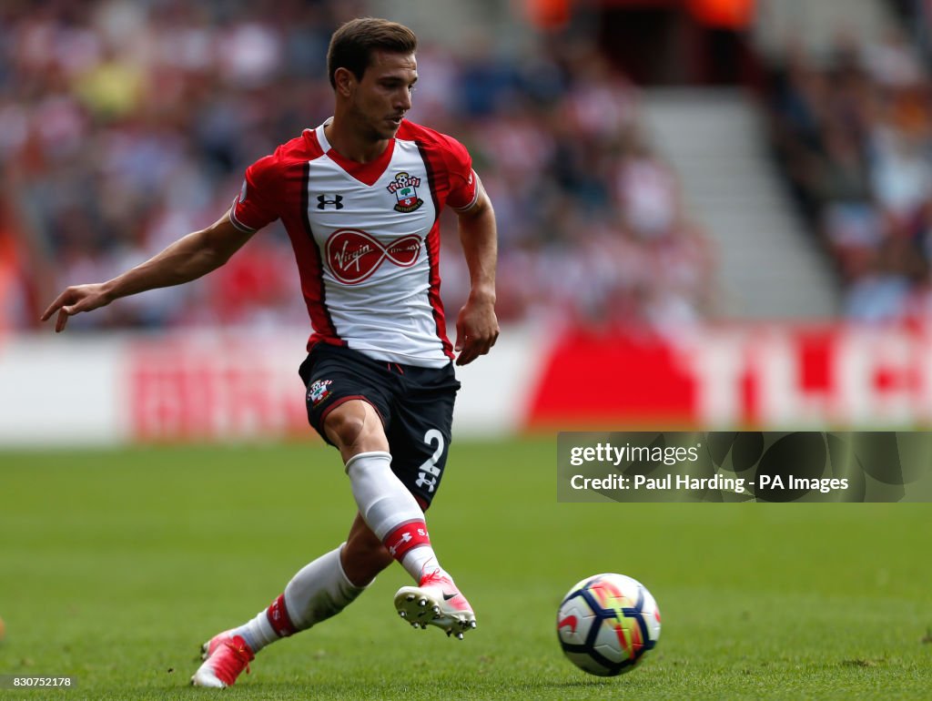 Southampton v Swansea City - Premier League - St Mary's Stadium