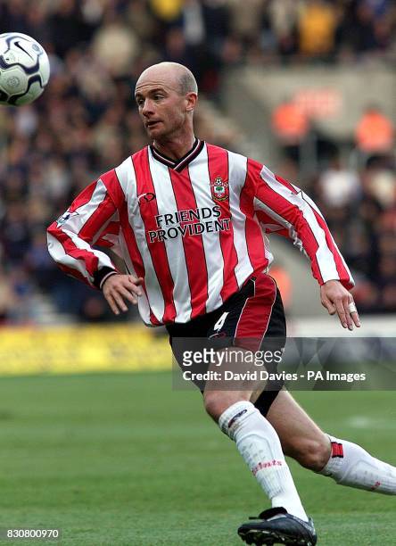 Southampton - Chris Marsden in action for Southampton in the F.A. Barclaycard Premiership game between Southampton v Leeds at St Mary's Stadium,...