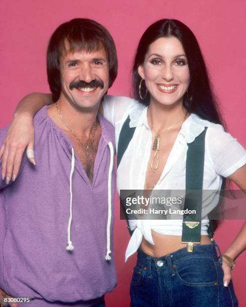 Singer and actress Cher poses with ex-husband Sonny Bono for a photo session on July 22, 1977 in Los Angeles, California.