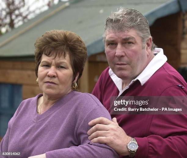 Colleen Ritter Stabbing 45 Silverton Devon Stock Photos, High-Res Pictures, and Images - Getty ...