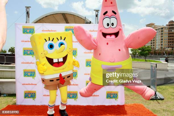 Nickelodeon Characters participate in the Worldwide Day of Play at Bahia Urbana Bay Side Park on August 12, 2017 in San Juan, Puerto Rico.