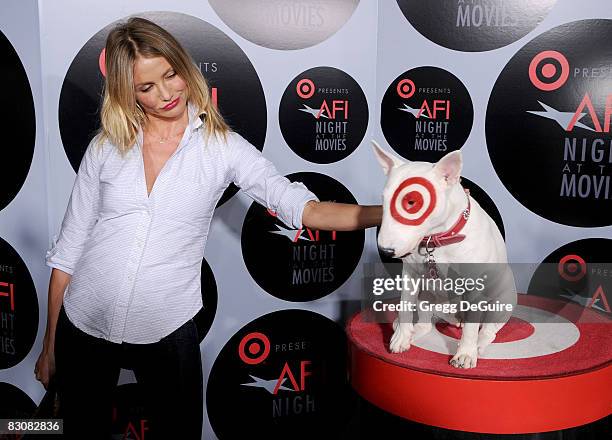 Actress Cameron Diaz arrives at the AFI Night at the Movies presented by TARGET at the Arclight Theater on October 1, 2008 in Hollywood, California.