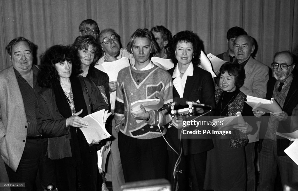 Maurice Denham and stars