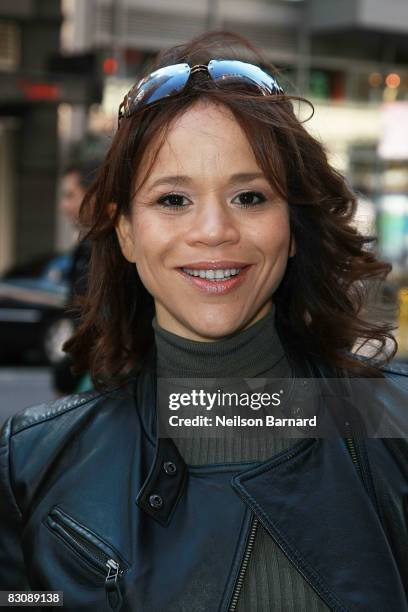 Actress Rosie Perez unveils a new interactive Virtual Town Hall Billboard for "An Obama Minute" to help raise $1 Million in one minute in Times...