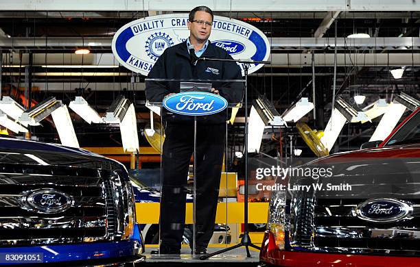 Jim Jenkins speaks to media and plant employees at the Kansas City Ford Assembly plant October 2, 2008 in Claycomo, Missouri. Ford's Kansas City...