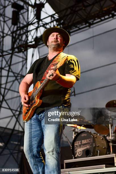 Lee Brice performs on stage at Sands Steel Stage at PNC Plaza on August 12, 2017 in Bethlehem, Pennsylvania.