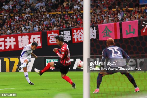 Shohei Abe of Ventforet Kofu scores his side's first goal to make it 1-1 during the J.League J1 match between Consadole Sapporo and Ventforet Kofu at...