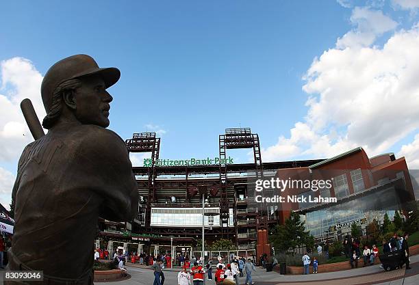 Statue of Mike Schmidt is seen at the entrance to Citizens Bank Ballpark prior to Game 2 of the NLDS Playoffs between the Philadelphia Philles and...