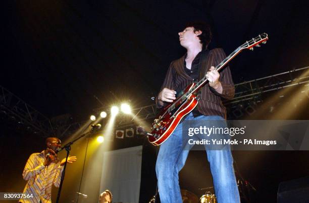 V2002 Almont Park Photos and Premium High Res Pictures - Getty Images