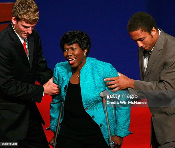 98 Host Gwen Ifill Stock Photos, High-Res Pictures, and Images - Getty ...