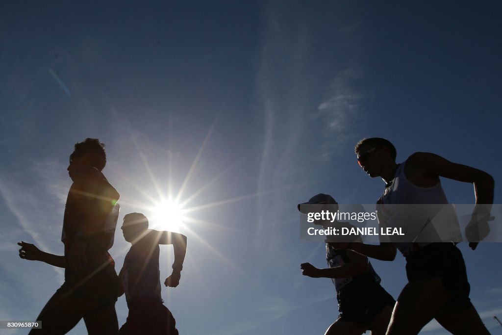 TOPSHOT-ATHLETICS-WORLD-2017