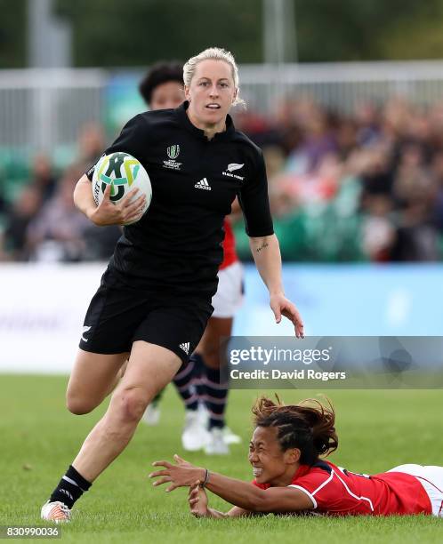 Kelly Brazier Photos and Premium High Res Pictures Getty Images