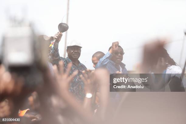 Kenya's opposition leader Raila Odinga addresses his supporters in the Kibera district of Nairobi on August 13, 2017.