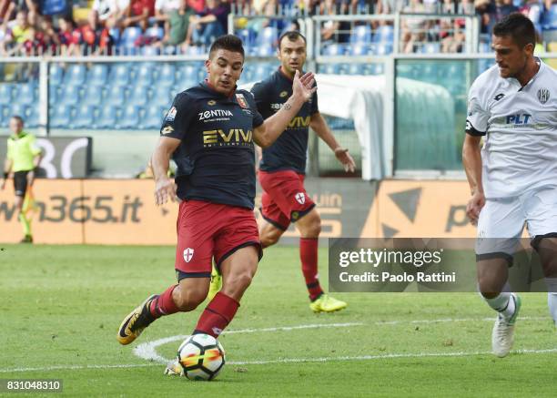 Giovanni Simeone in action during the TIM Cup match between Genoa CFC and AC Cesena at Stadio Luigi Ferraris on August 13, 2017 in Genoa, Italy.