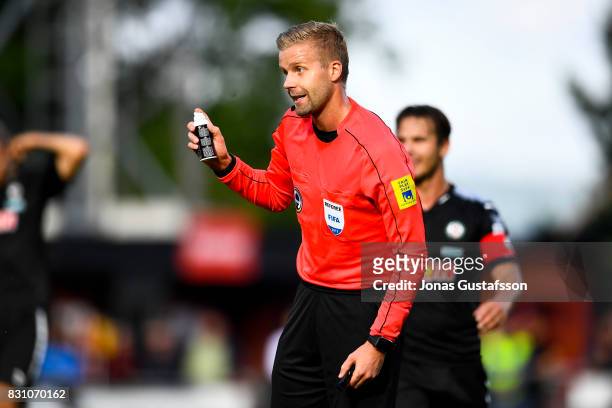 Referee Glenn Nyberg react during the Allsvenskan match between Jonkopings Sodra IF and Orebro SK at Stadsparksvallen on August 13, 2017 in...