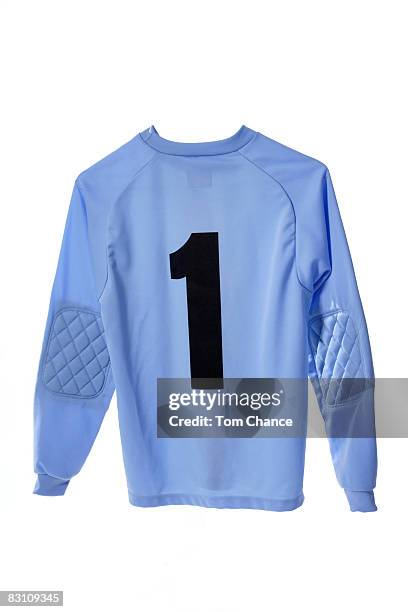 soccer shirt, close-up - maillot de sport photos et images de collection