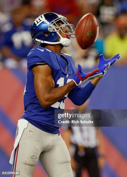 Travis Rudolph of the New York Giants catches a punt during an NFL preseason game against the Pittsburgh Steelers at MetLife Stadium on August 11,...