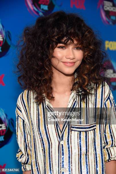 Actor Zendaya attends the Teen Choice Awards 2017 at Galen Center on August 13, 2017 in Los Angeles, California.