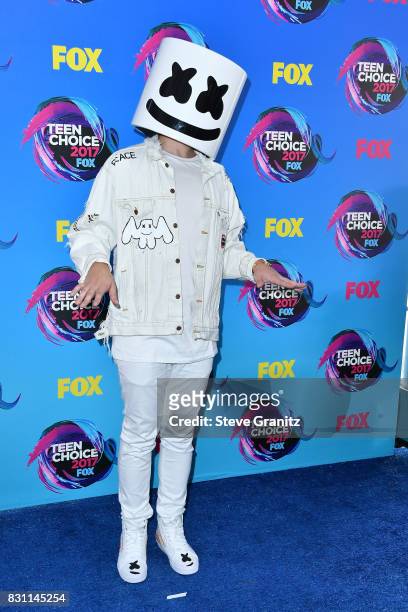 Marshmello attends the Teen Choice Awards 2017 at Galen Center on August 13, 2017 in Los Angeles, California.