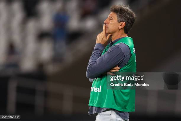 Head coach Renato Gaucho of Gremio during a match between Botafogo and Gremio as part of Brasileirao Series A 2017 at Nilton Santos Stadium on August...