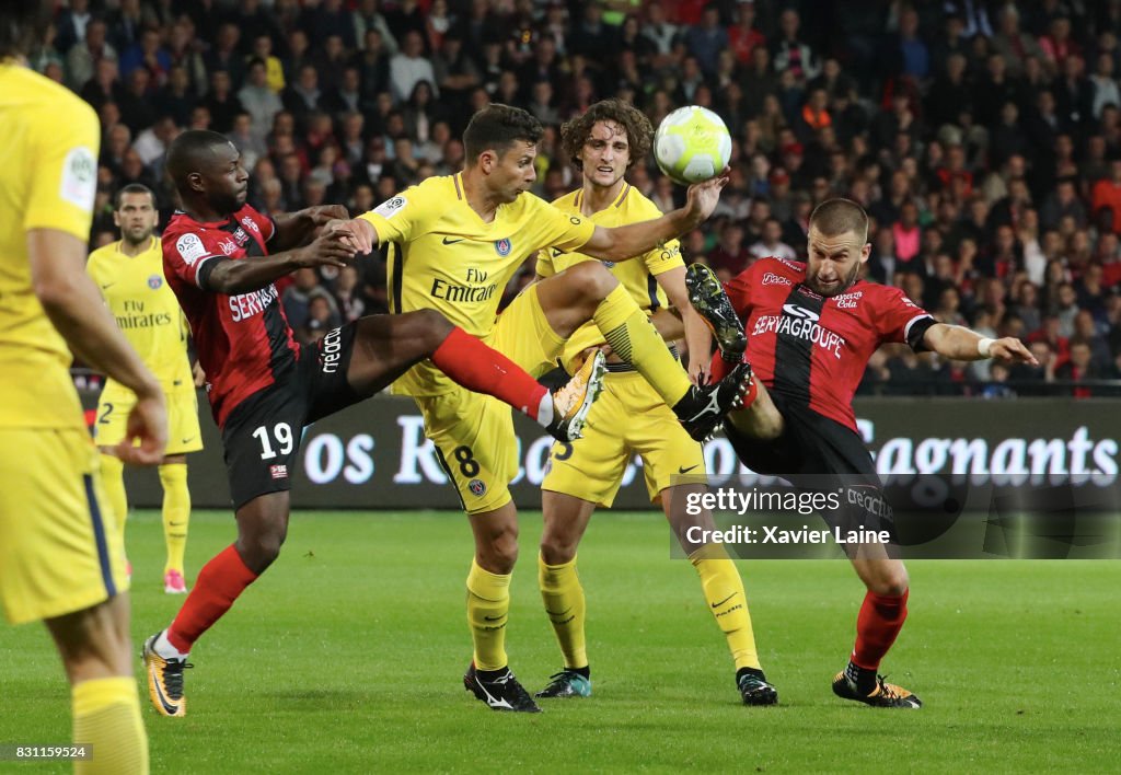 EA Guingamp v Paris Saint Germain - Ligue 1