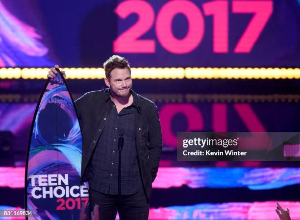 Chris Pratt accepts Choice Sci-Fi Movie Actor for 'Guardians of the Galaxy Vol. 2' onstage during the Teen Choice Awards 2017 at Galen Center on...