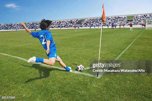 goal kick - corner kick stock pictures, royalty-free photos & images