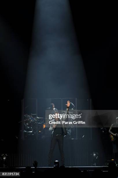 Singer Lionel Richie performs in concert at Infinite Energy Arena on August 13, 2017 in Duluth, Georgia.