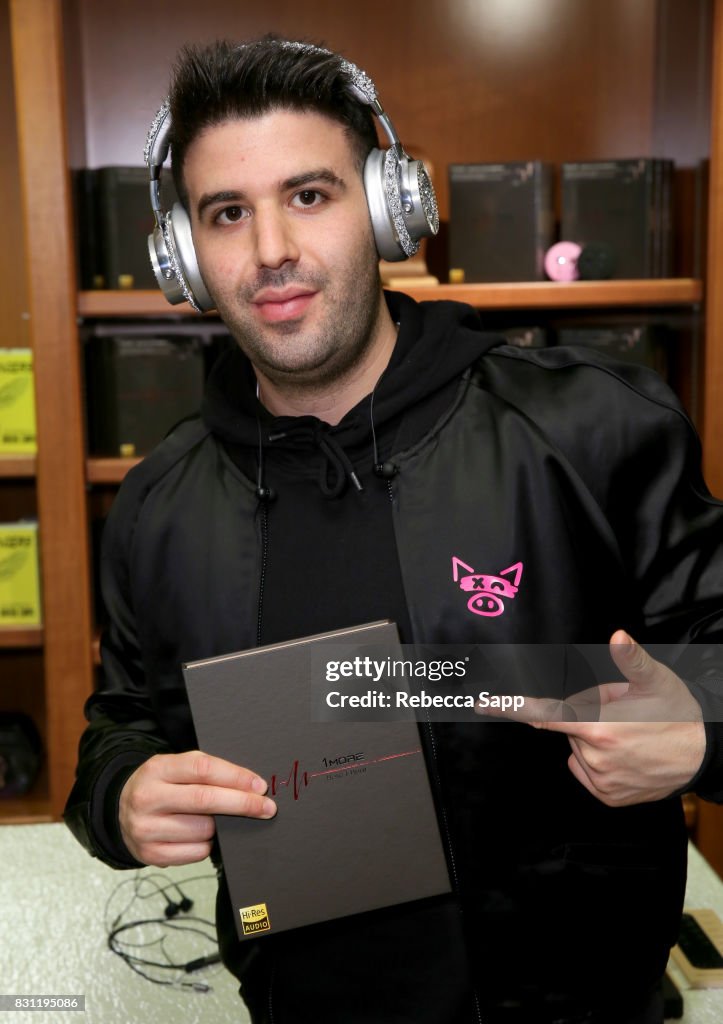 Backstage Creations Celebrity Retreat at Teen Choice 2017 - Day 2