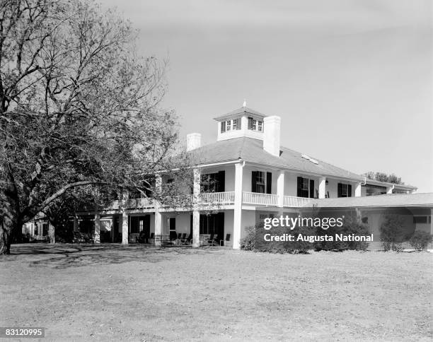 Rear view of the Augusta National Clubhouse during the 1949 Masters Tournament at Augusta National Golf Club in April 1949 in Augusta, Georgia.