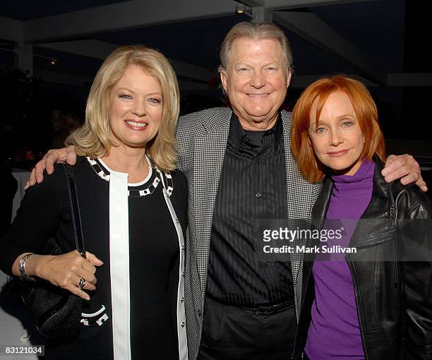 Mary Hart, Burt Sugarman and actress Swoosie Kurtz attend the Peter Buffett performance at The Paley Center for Media on October 3, 2008 in Beverly...