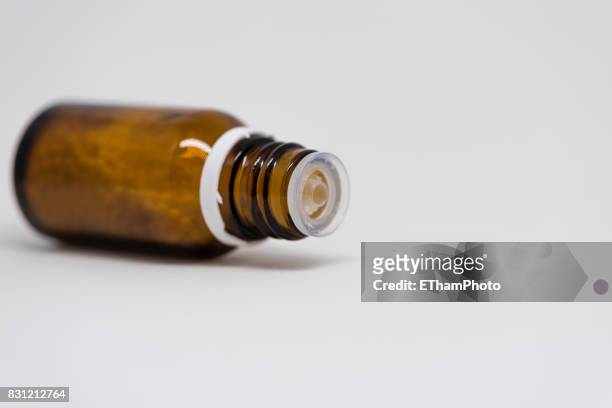 homeopathic pills (globules) - globuli stock-fotos und bilder