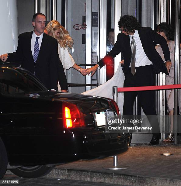 Beth Ostrosky and Howard Stern depart Le Cirque after their wedding on October 3, 2008 in New York City.