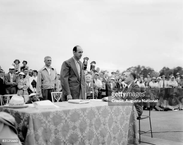 Sam Snead describes the winning round at the awards ceremony during the 1949 Masters Tournament at Augusta National Golf Club on April 10th, 1949 in...