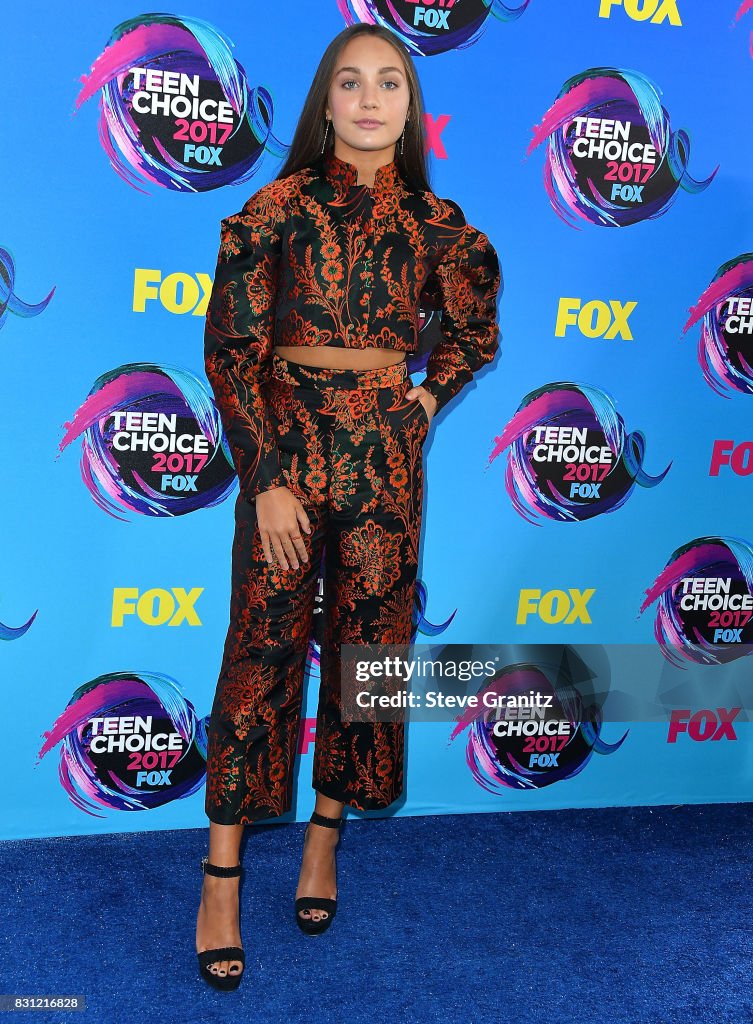 Maddie Ziegler arrives at the Teen Choice Awards 2017 at Galen Center ...