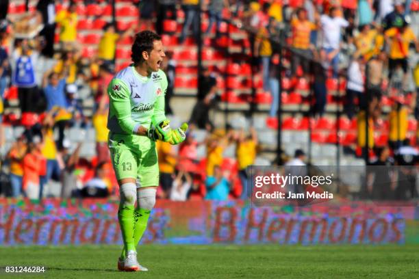 Goalkeeper of Morelia Sebastian Sosa reacts during the 4th round match between Queretaro and Morelia as part of the Torneo Apertura 2017 Liga MX at...