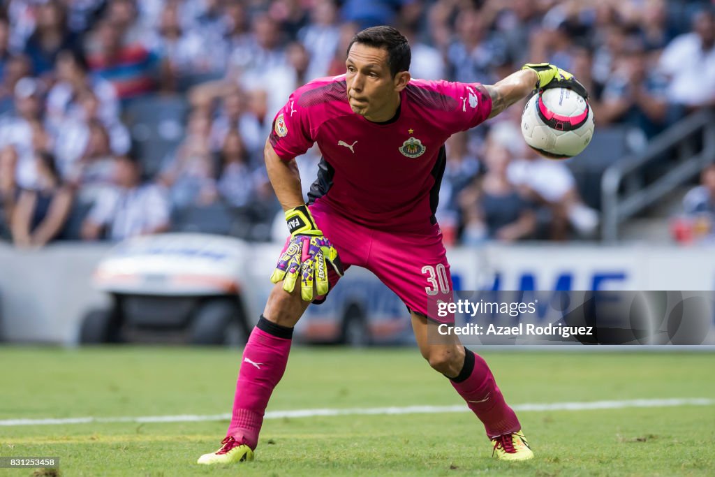 Monterrey v Chivas - Torneo Apertura 2017 Liga MX