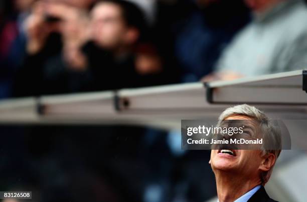 Arsenal manager Arsene Wenger looks to the heavens during the Barclays Premier League match between Sunderland and Arsenal at the Stadium of Light on...