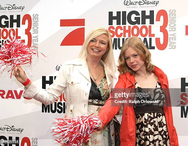 Michaela Merten and her daughter Julia smile prior to the German premiere of 'High School Musical 3: Senior Year' on October 5, 2008 in Munich,...
