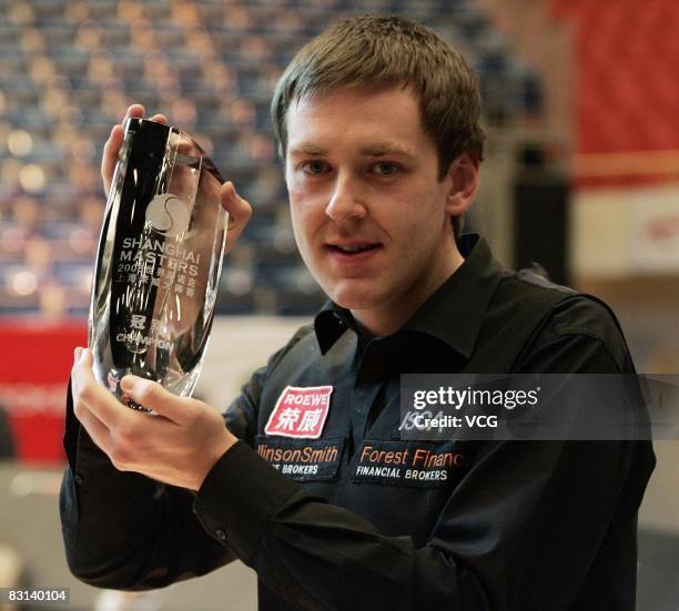 Ricky Walden of England celebrates with the trophy after his match against Ronnie O'Sullivan of England in the 2008 World Snooker Shanghai Masters...