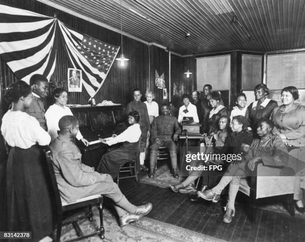 Servicemen at a club for African-American soldiers in Newark, New Jersey, 1918.