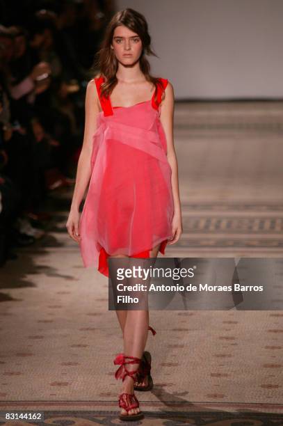Model walks the runway at the Moon Young Hee fashion show during Paris Fashion Week at Palais Galliera on October 5, 2008 in Paris, France.