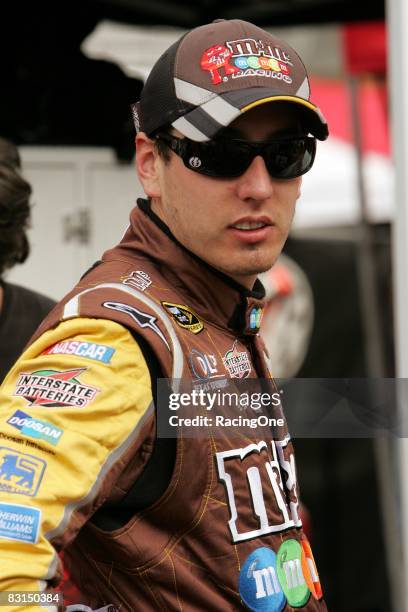 Kyle Busch, winner of the 2008 Dodge Avenger 500.