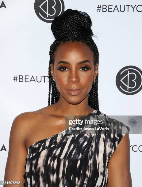 Kelly Rowland attends the 5th annual Beautycon festival at Los Angeles Convention Center on August 13, 2017 in Los Angeles, California.